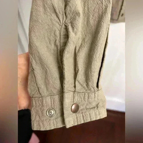Men’s Tilley Cotton Jacket in Taupe Size Large - Picture 6 of 9